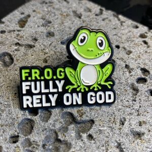 F.R.O.G. Fully Rely On God green frog